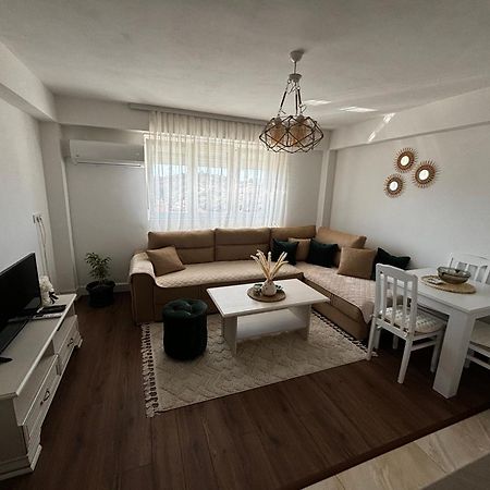 Apartman Dbb Nikšić Zewnętrze zdjęcie