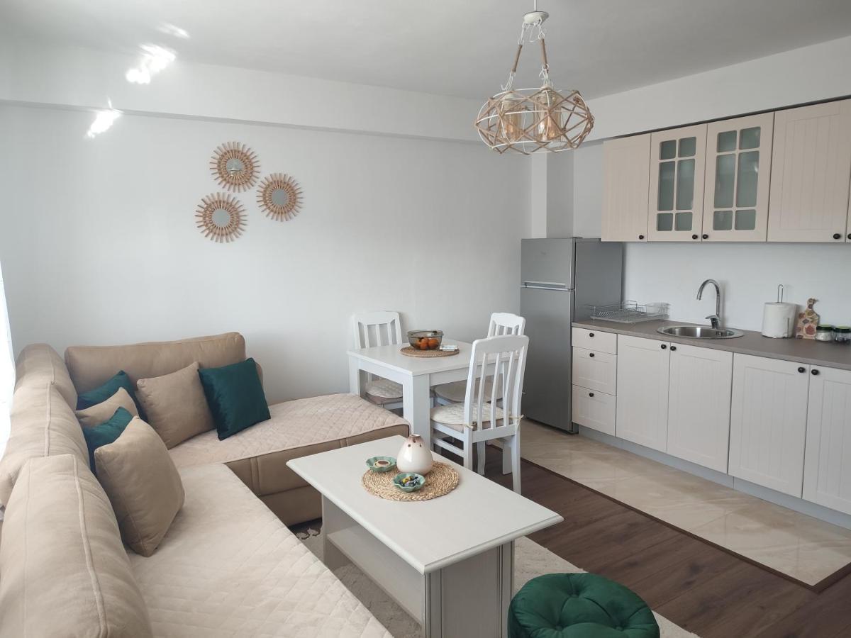 Apartman Dbb Nikšić Zewnętrze zdjęcie