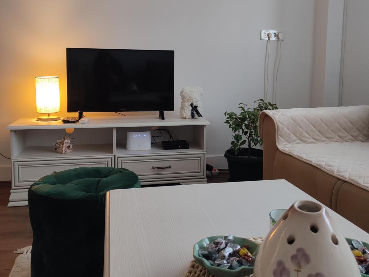 Apartman Dbb Nikšić Zewnętrze zdjęcie