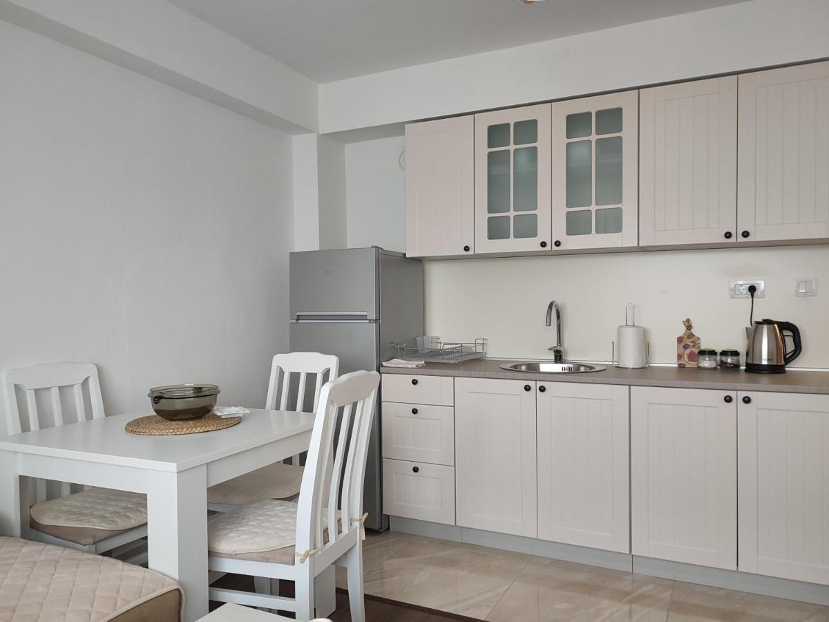 Apartman Dbb Nikšić Zewnętrze zdjęcie