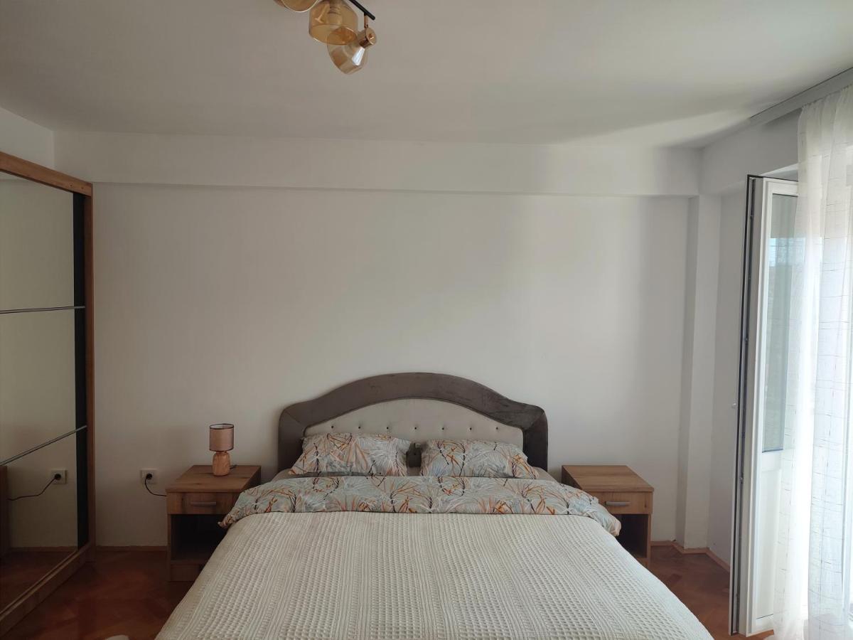 Apartman Dbb Nikšić Zewnętrze zdjęcie